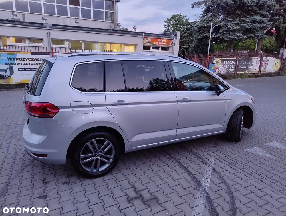 Volkswagen Touran 1.5 TSI EVO Highline - 7
