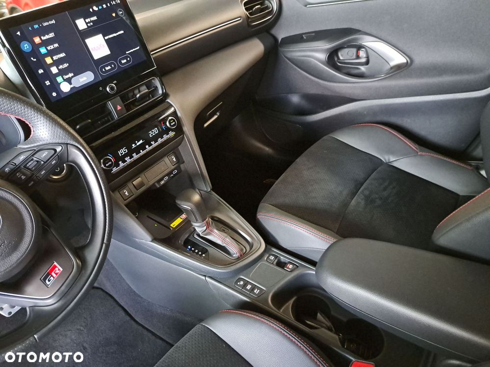 Toyota Yaris Cross Hybrid 1.5 GR Sport - 29