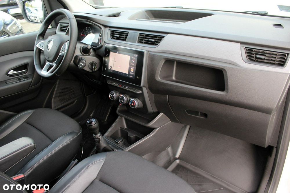 Renault Express - 13