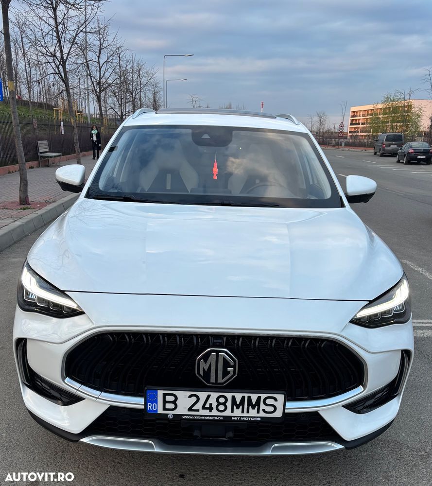 MG HS 1.5 T-GDi 7DCT Exclusive - 3