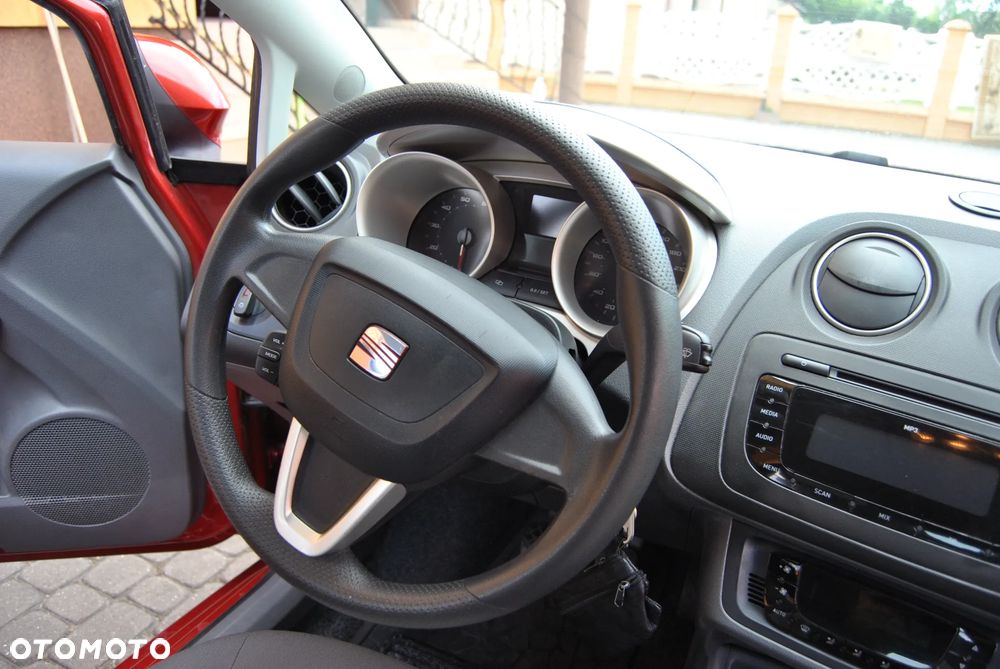 Seat Ibiza 1.4 16V Passion+ - 11