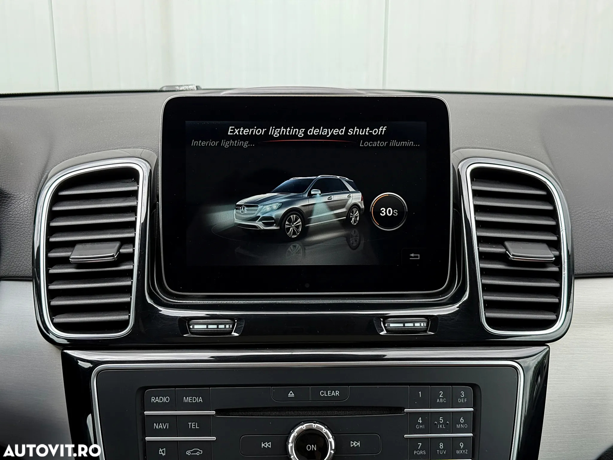 Mercedes-Benz GLE 350 d 4MATIC - 29