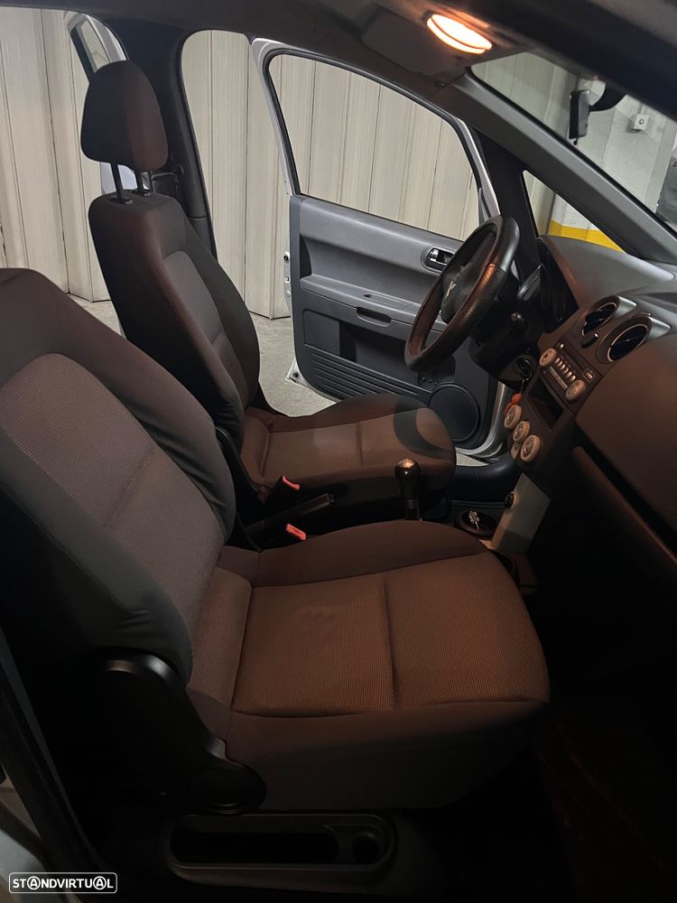 Mitsubishi Colt 1.1 Base - 7