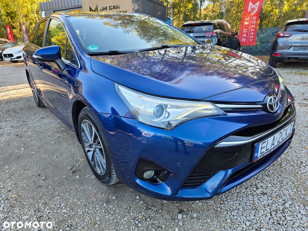 Toyota Avensis - 20