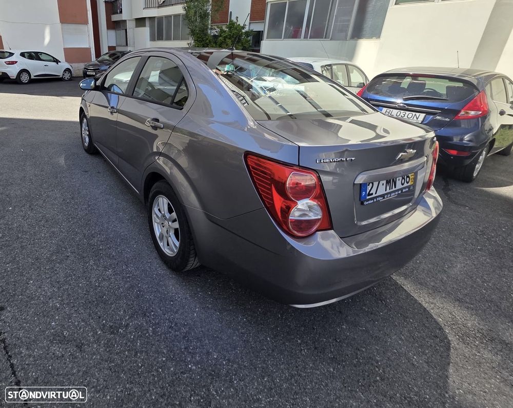 Chevrolet Aveo 1.2 LT - 2