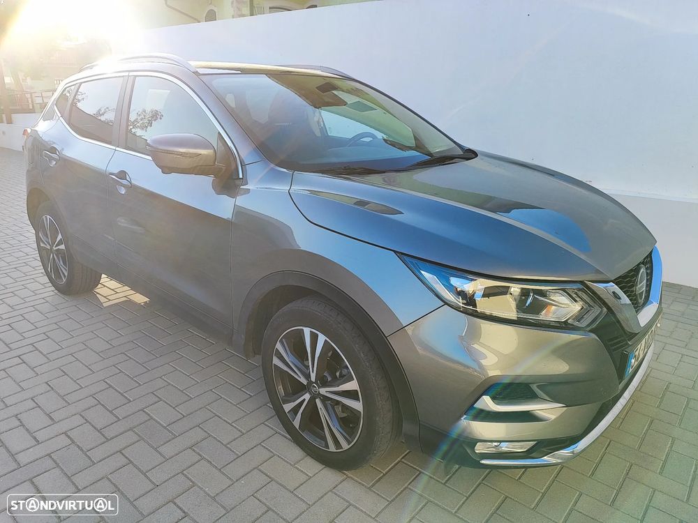 Nissan Qashqai 1.5 dCi N-Connecta - 2