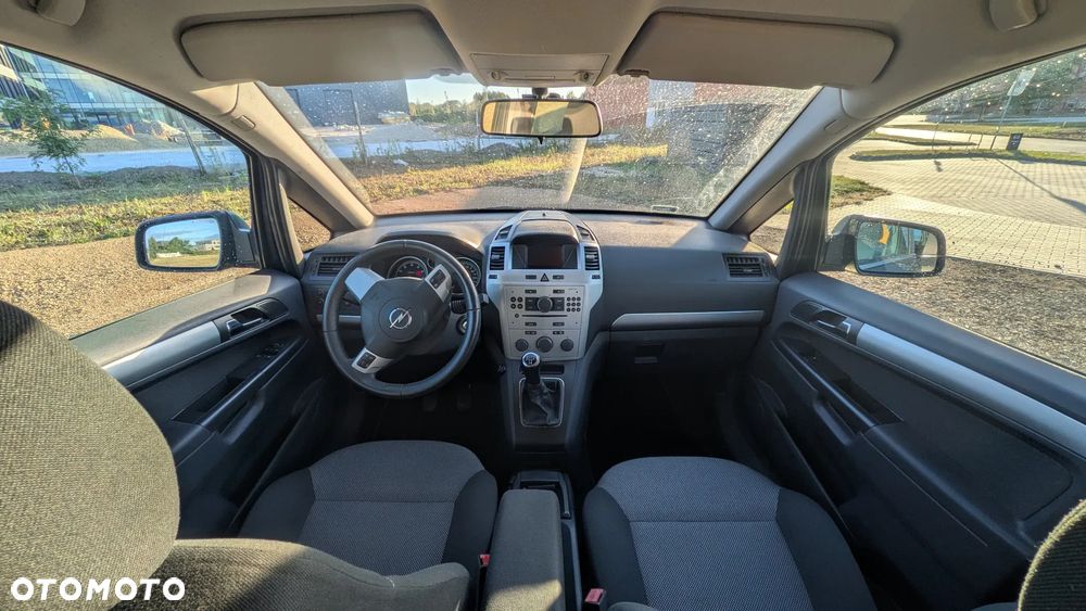 Opel Zafira 1.8 - 2