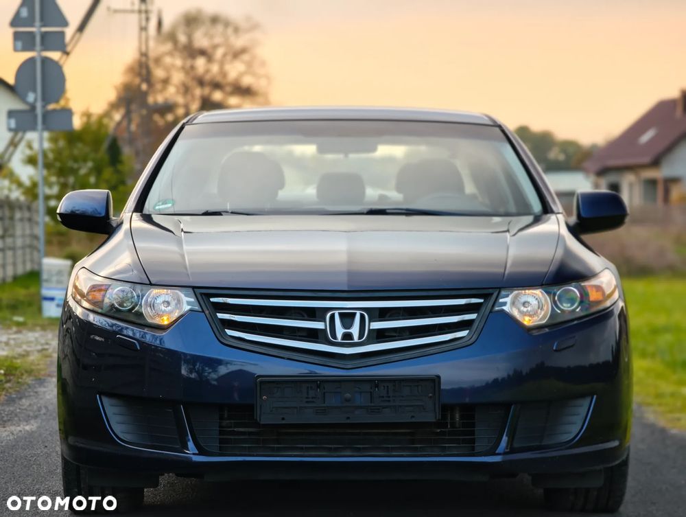 Honda Accord 2009 photo 2