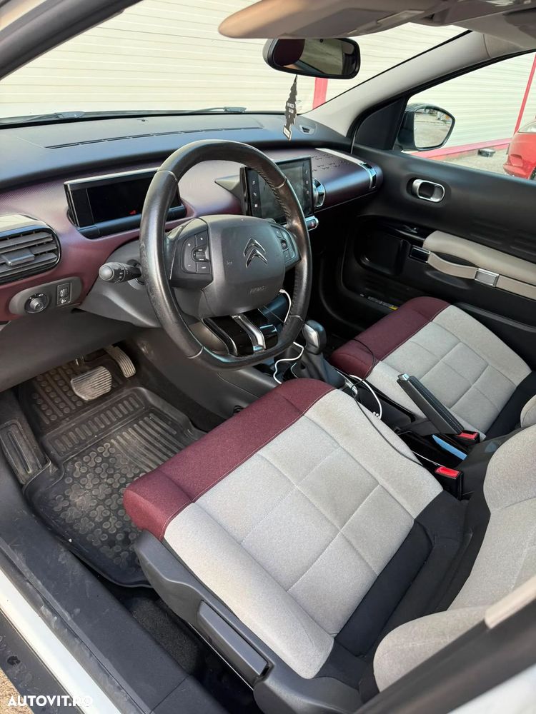 Citroën C4 Cactus 1.2 PureTech S&S EAT6 Shine - 6