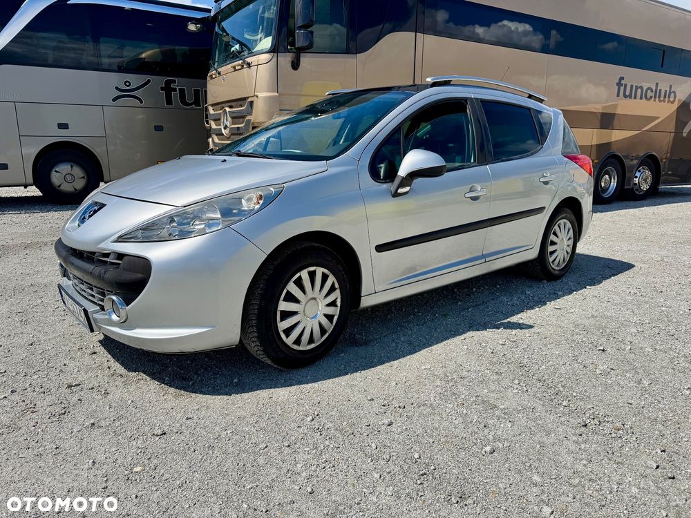 Peugeot 207 95 VTi Urban Style - 4
