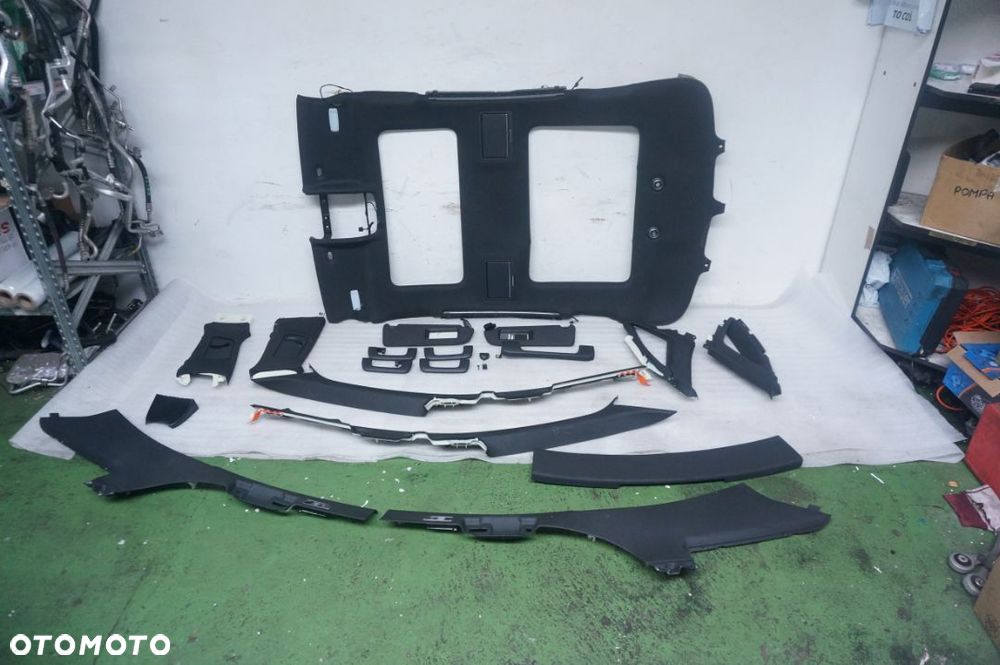 Podsufitka Czarna Audi A8 D4 4H Long Lift 2016