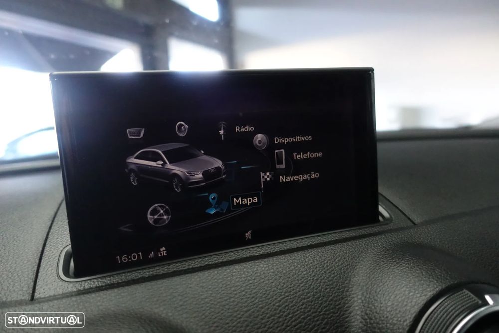 Audi A3 Limousine 30 TDI S-line - 44