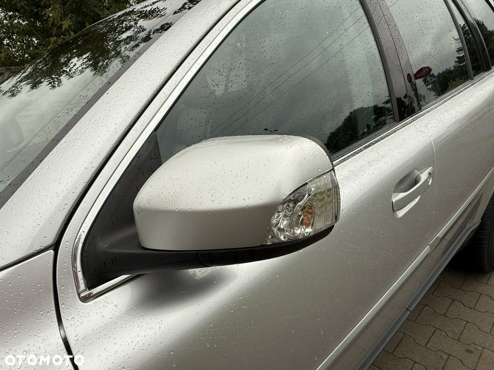 Volvo XC 90 - 9