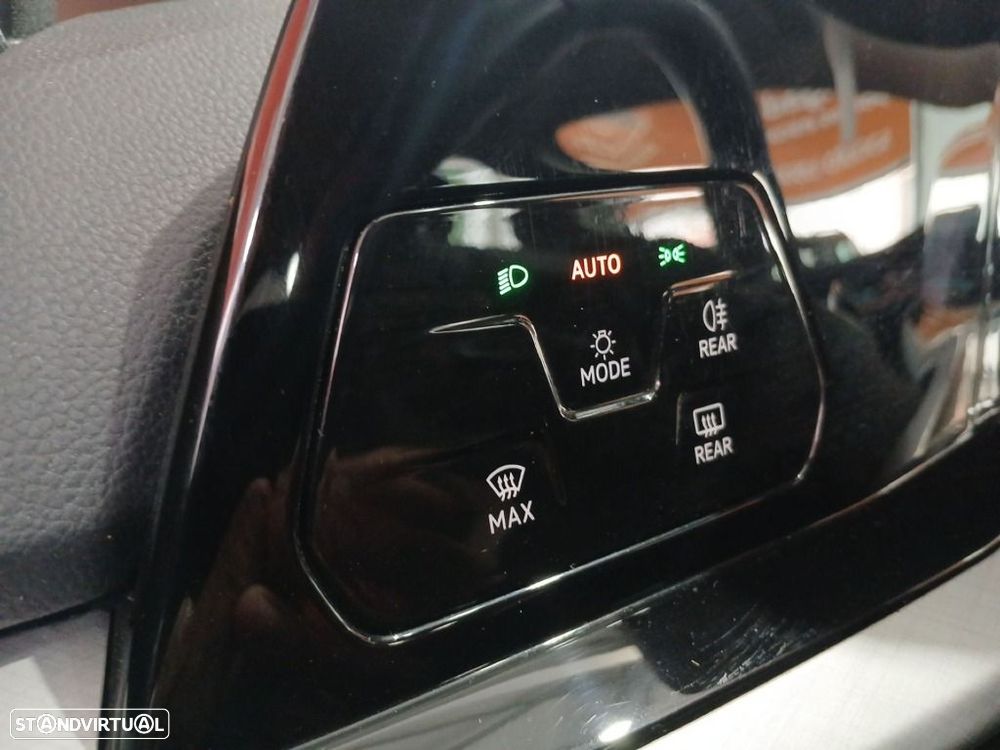 VW Golf Variant 1.0 TSI Life - 12