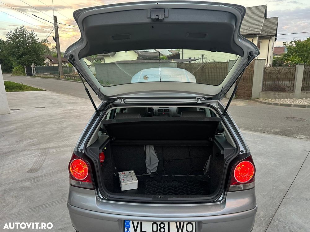 Volkswagen Polo 1.4 Automatik Black/Silver Edition - 16