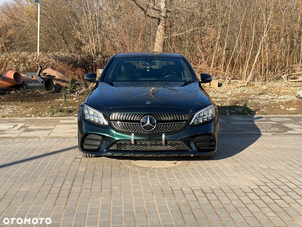 Mercedes-Benz Klasa C 300 9G-TRONIC Night Edition - 22