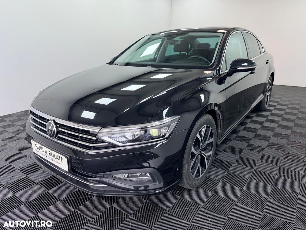 Volkswagen Passat 2.0 TDI DSG Highline - 20