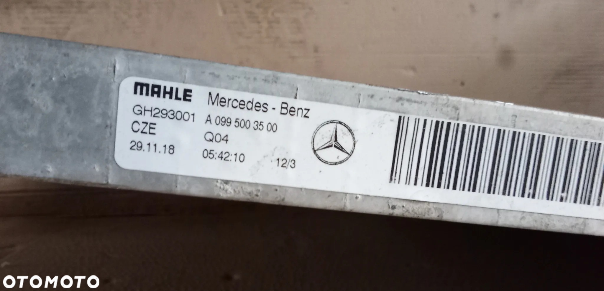 Chłodnica wody Mercedes Vito W447 C klasa W205 CLS W257 A0995003500 - 2