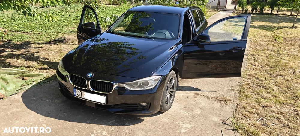 BMW Seria 3 320d Aut. - 11