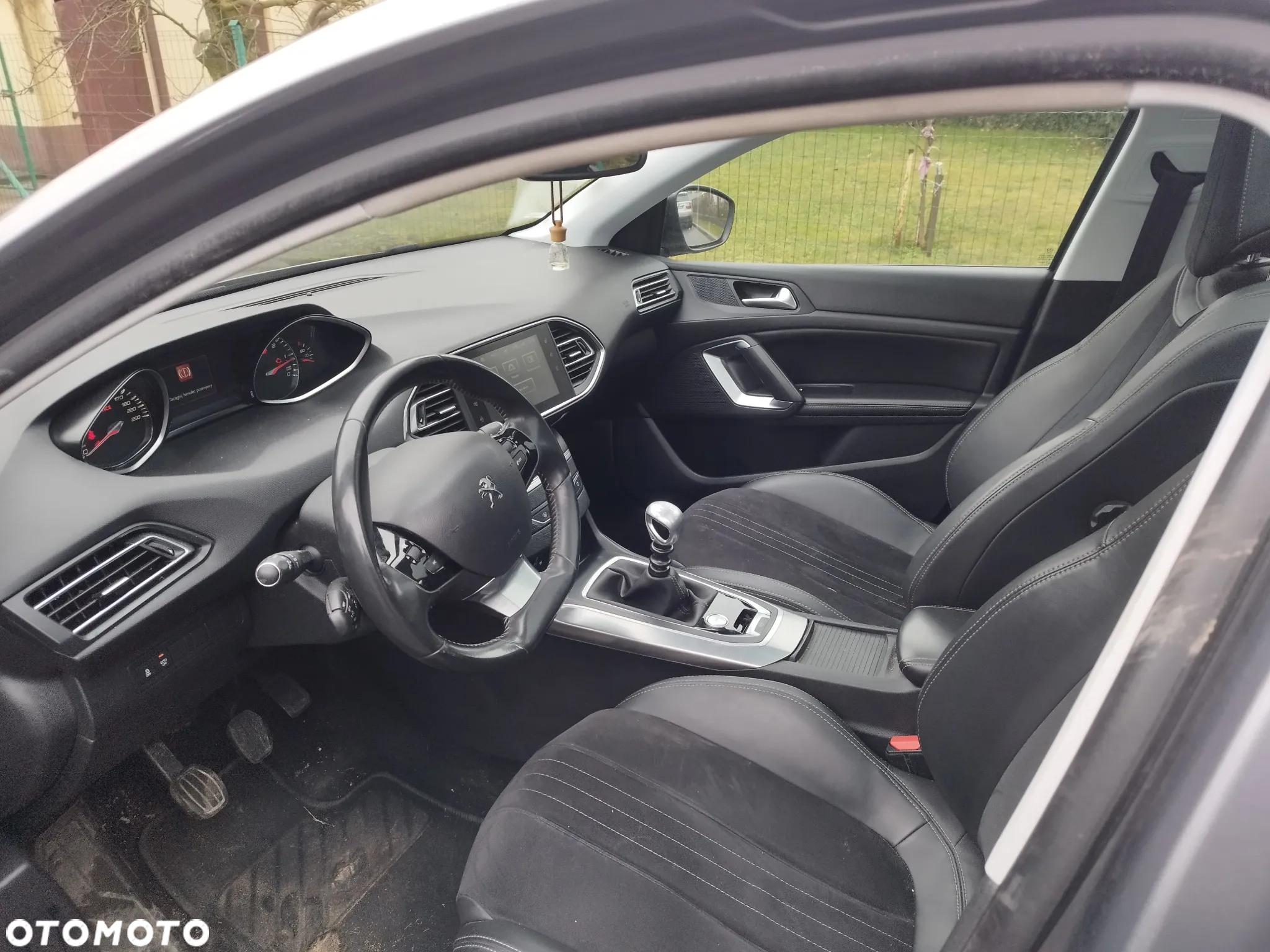 Peugeot 308 BlueHDi FAP 150 Stop & Start Allure - 12