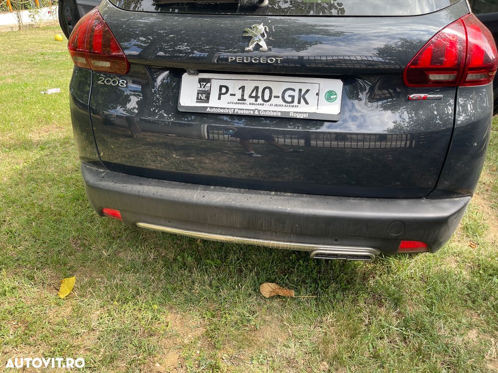 Peugeot 2008 1.2 PureTech Turbo GT-Line - 9