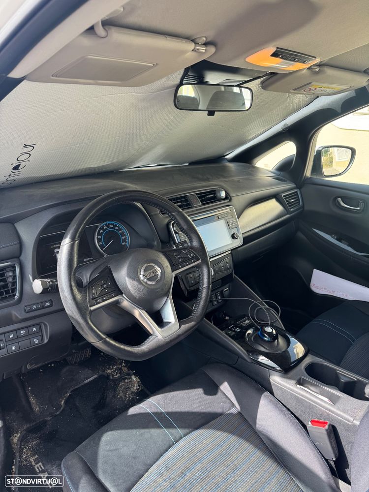 Nissan Leaf 40 kWh ACENTA - 8