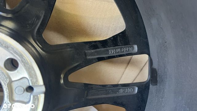 Oryginalna Felga tył z oponą Pirelli do Mercedes GLE w167 22'' czarne AMG - 11