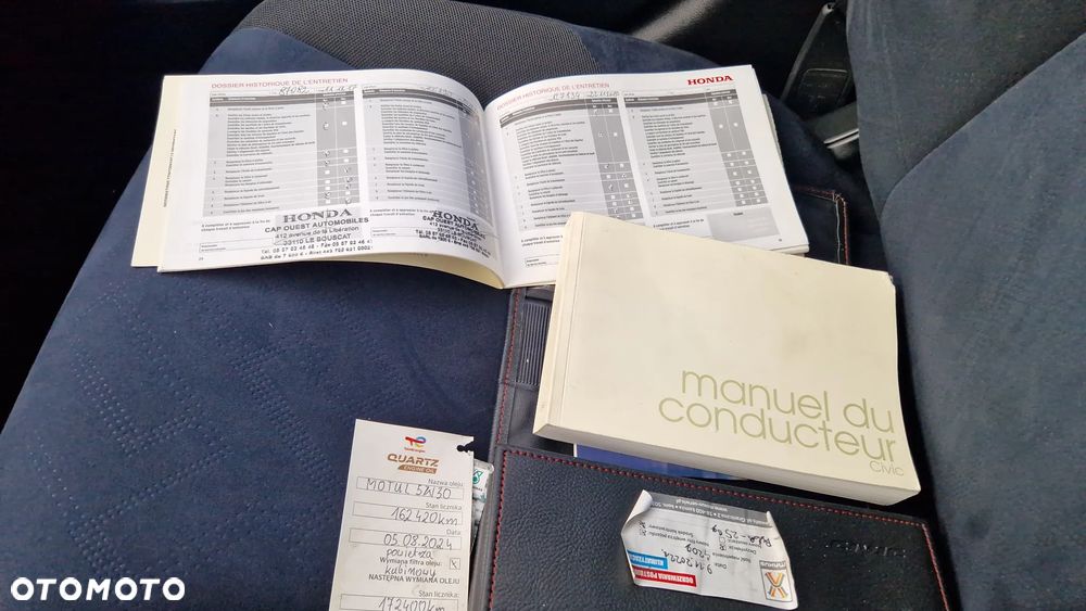 Honda Civic 1.8 i-VTEC Comfort Black Edition - 30