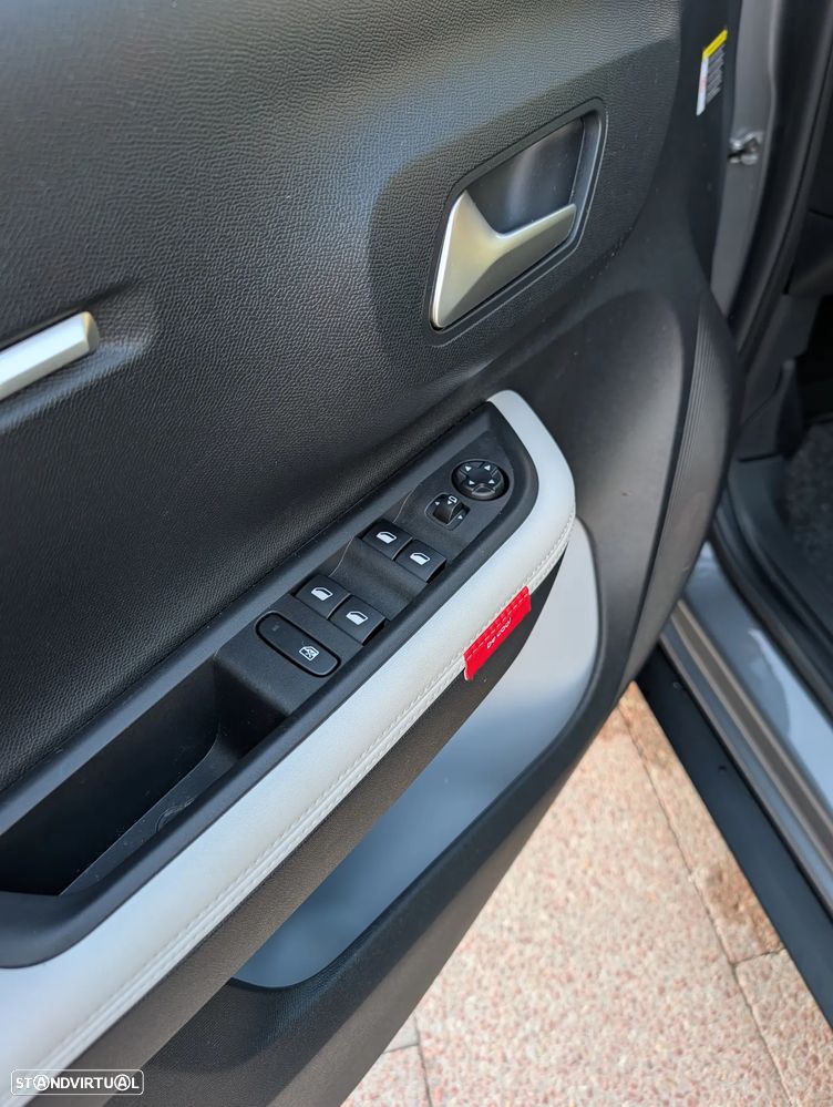 Citroën e-C3 44 kWh Autonomia Conforto Max - 13