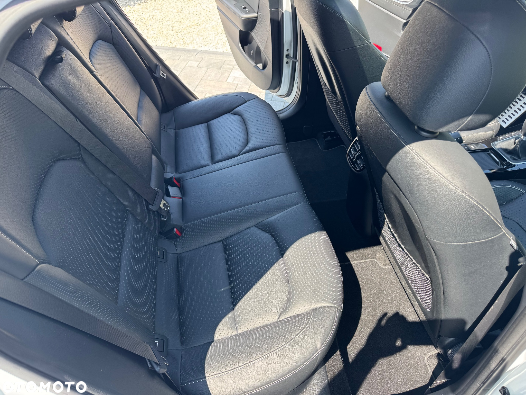 Kia Ceed 1.4 T-GDI OPF Platinum Edition - 32