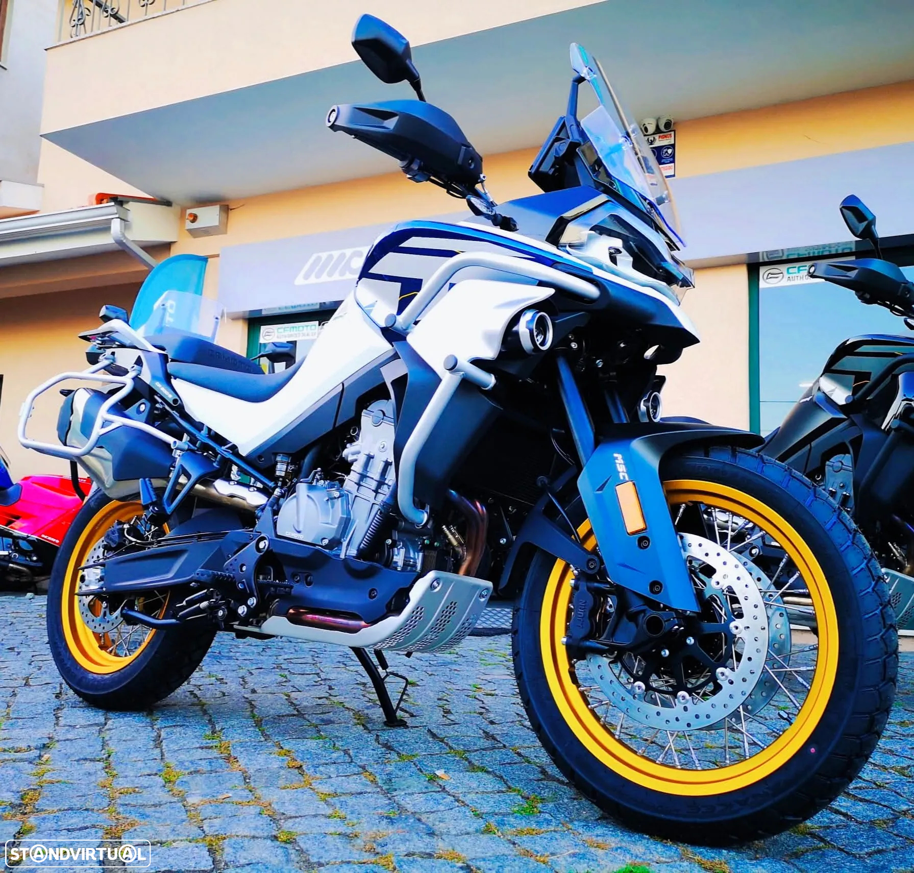 CF Moto 800MT Sport ou Explore 2025 - 34