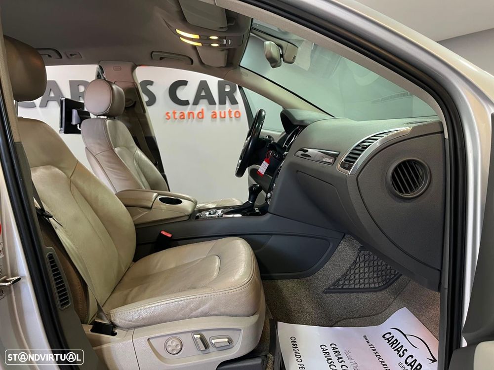 Audi Q7 3.0 V6 TDi quattro Tiptronic - 12