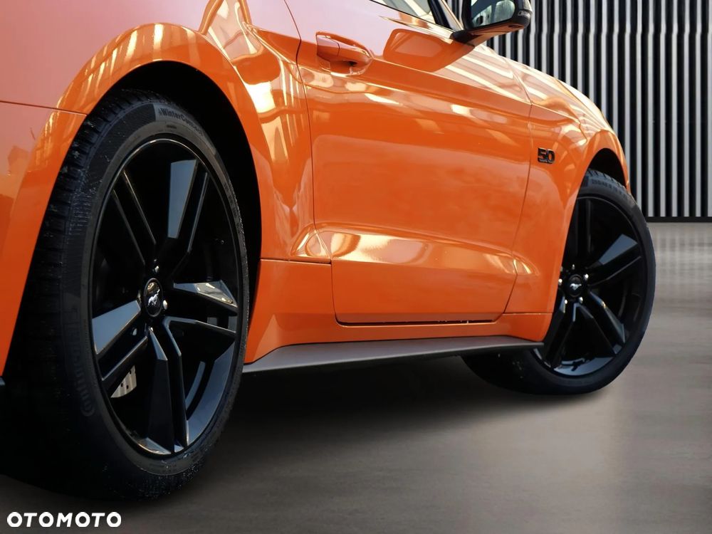 Ford Mustang 5.0 V8 GT - 12