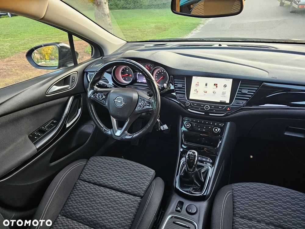 Opel Astra - 12