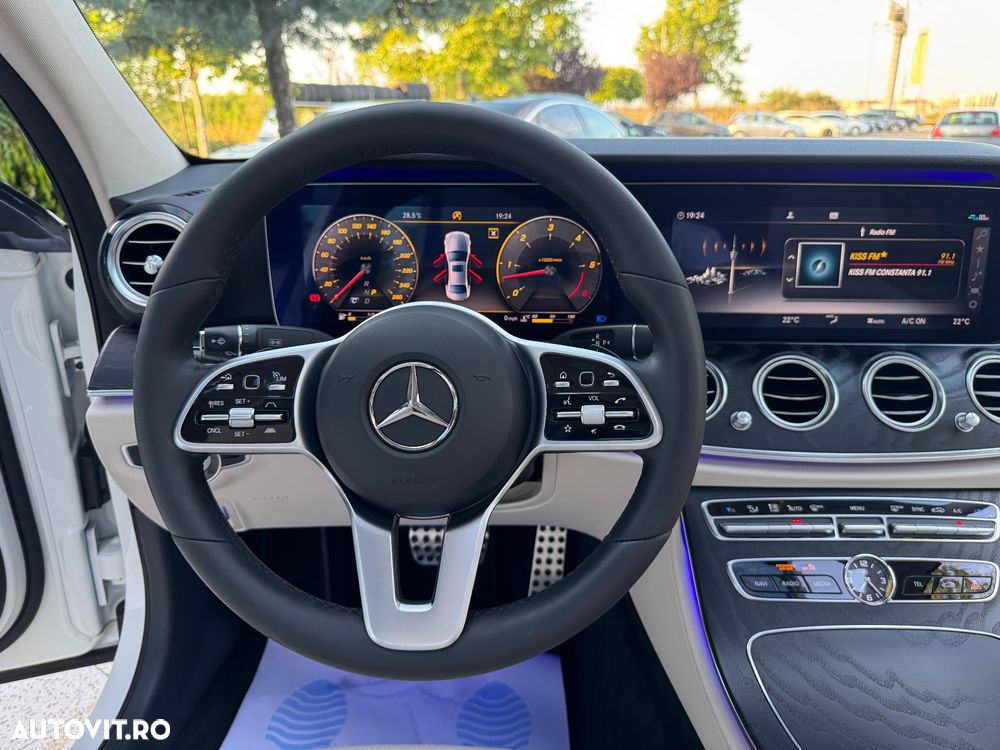 Mercedes-Benz E 400 d 4Matic T 9G-TRONIC - 11