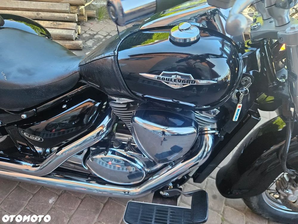 Suzuki VL 800 Volusia - Boulevard C50 - 13