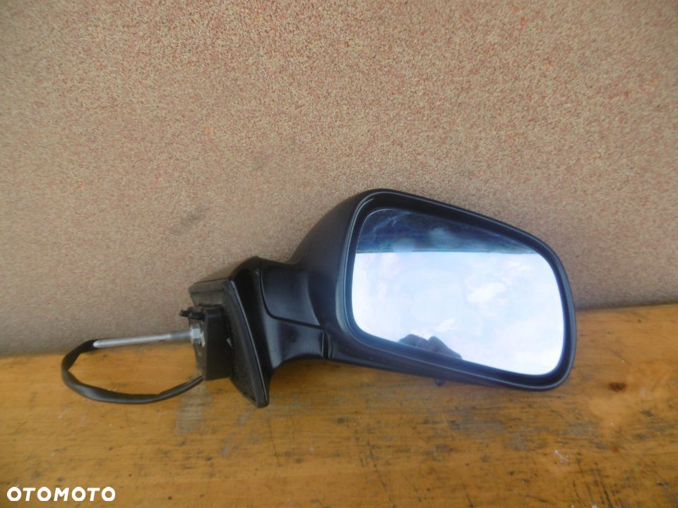 Lusterko prawe PEUGEOT 407 6 PIN EUROPA - 1