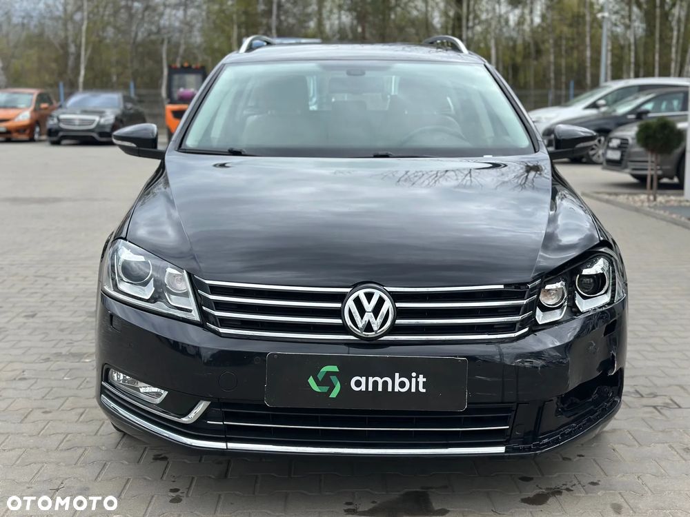 Volkswagen Passat - 2