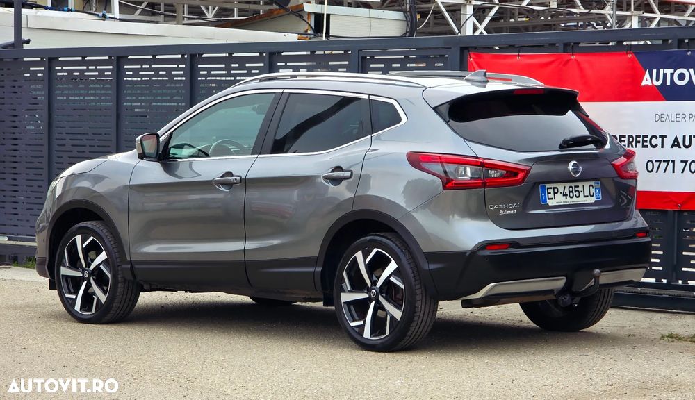Nissan Qashqai 1.6 DCI TEKNA+ - 9