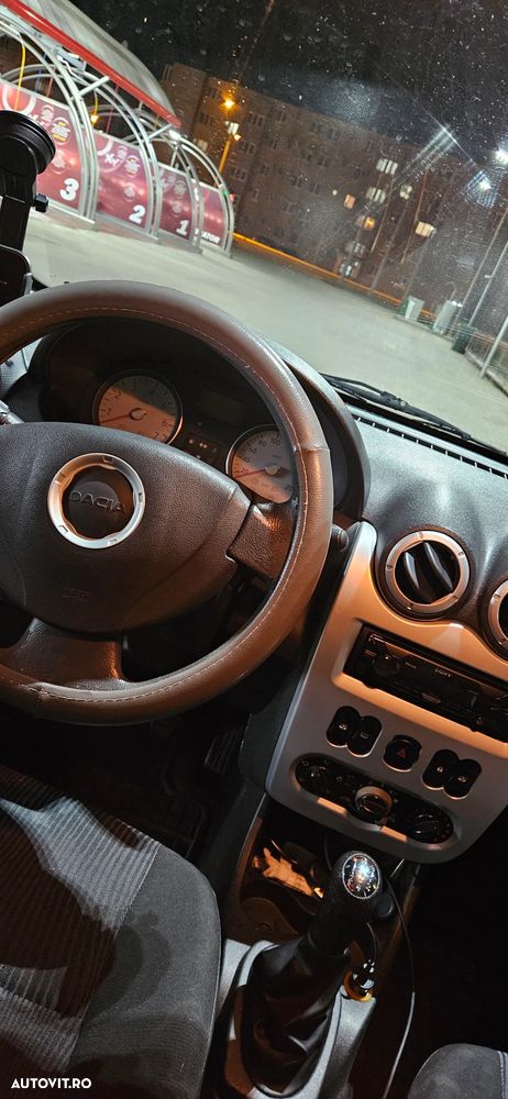 Dacia Sandero 1.4 MPI Laureate - 12