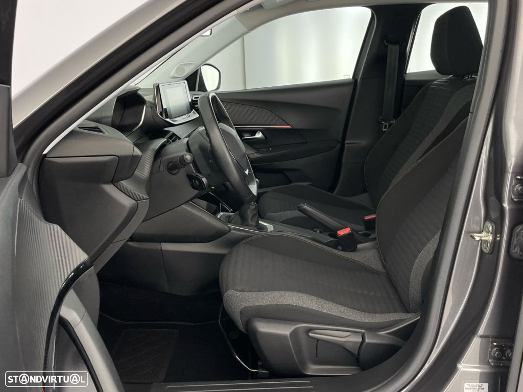 Peugeot 2008 1.2 PureTech Active - 11