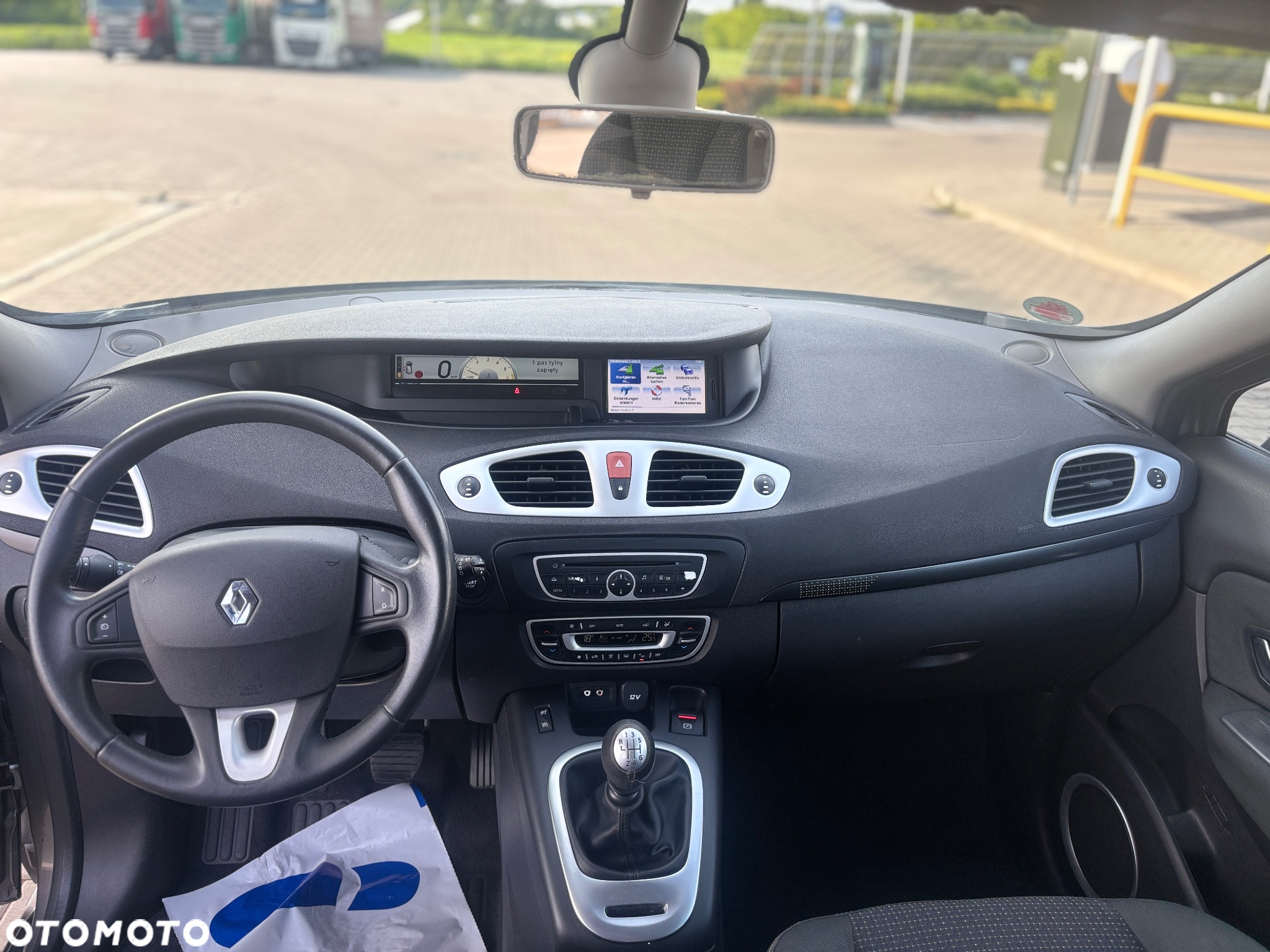 Renault Scenic 1.9 dCi Expression - 15