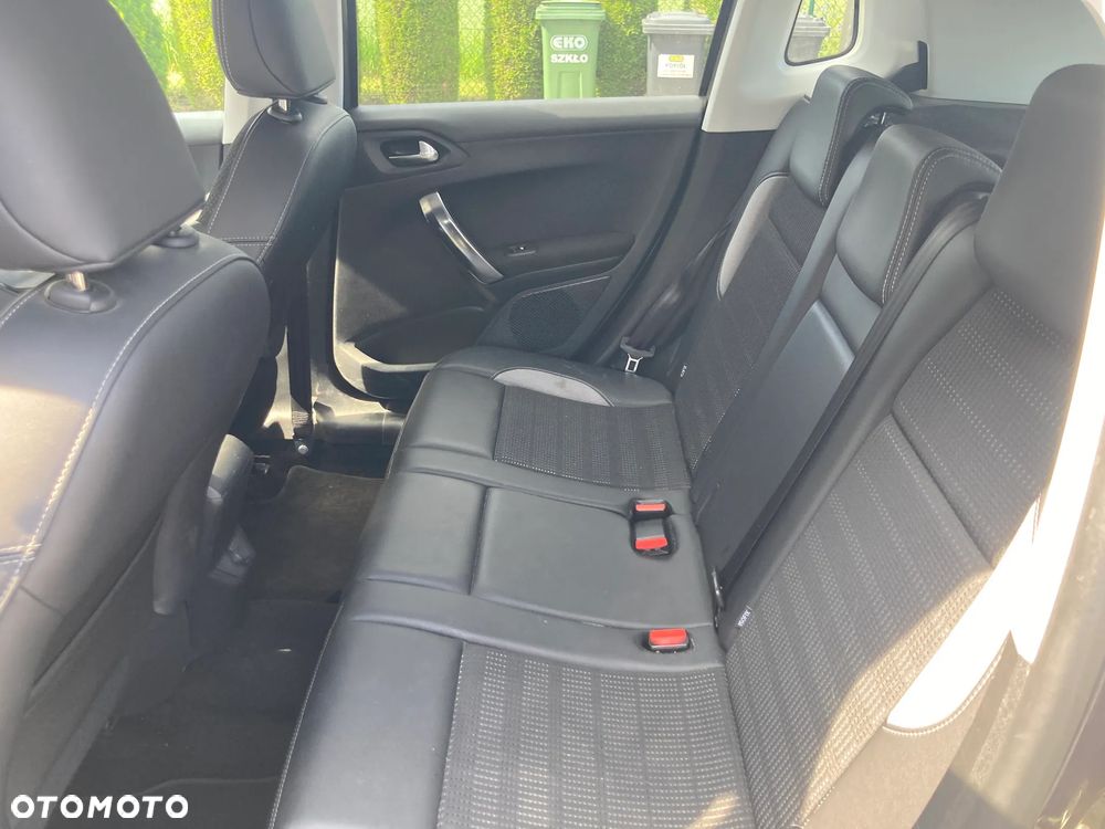 Peugeot 2008 e-HDi FAP 92 STOP & START Allure - 17