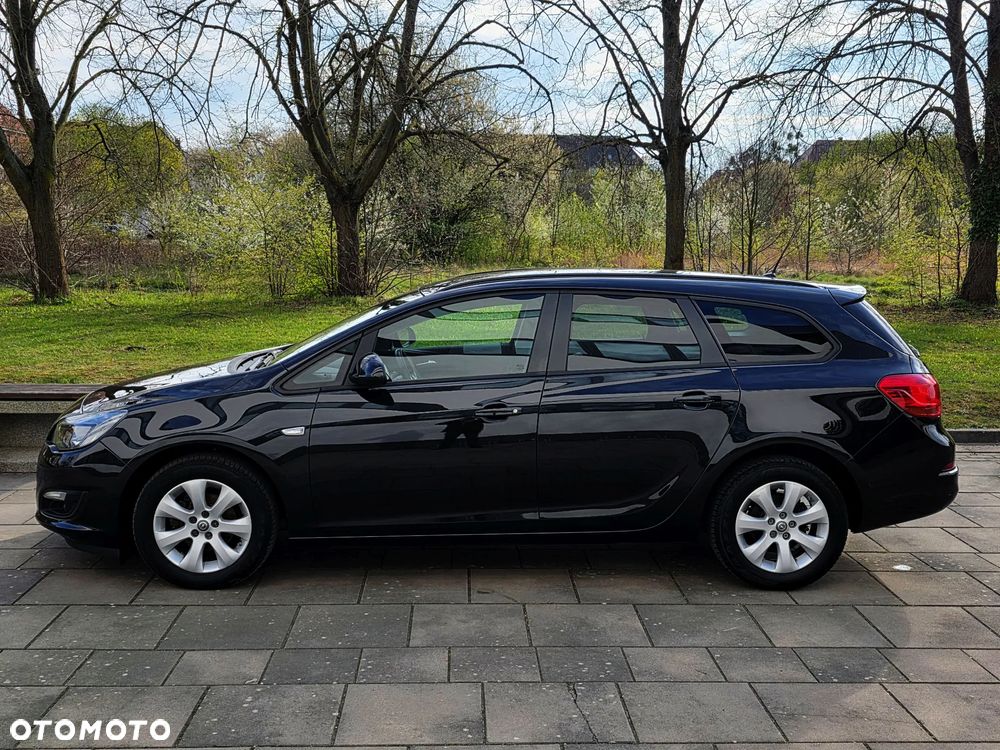 Opel Astra 1.6 Exklusiv - 6