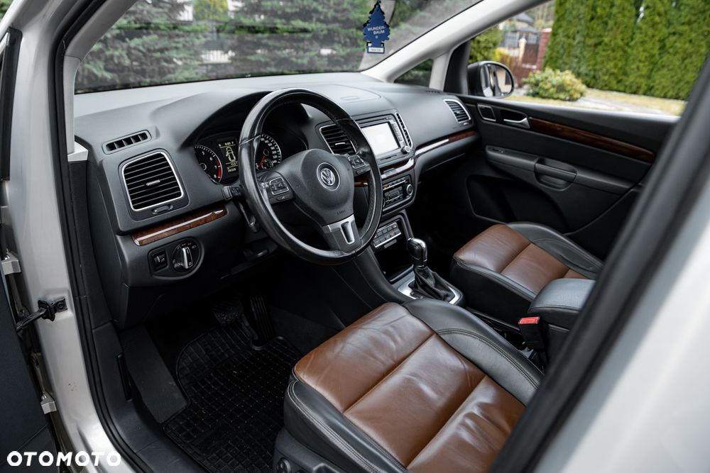 Volkswagen Sharan 2.0 TSI DSG Highline - 14