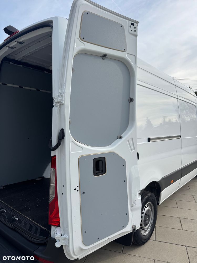 Mercedes-Benz Sprinter 317 CDI Maxii - 16