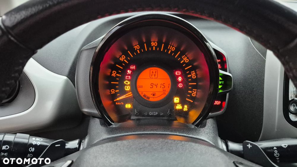 Peugeot 108 VTI 72 ETG5 Top Collection - 22