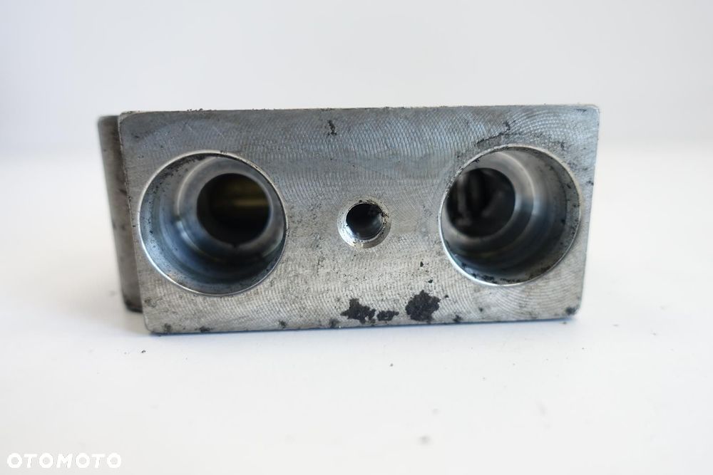 BMW F10 535 3.0 i TERMOSTAT OLEJU 7592723 oryginał - 14