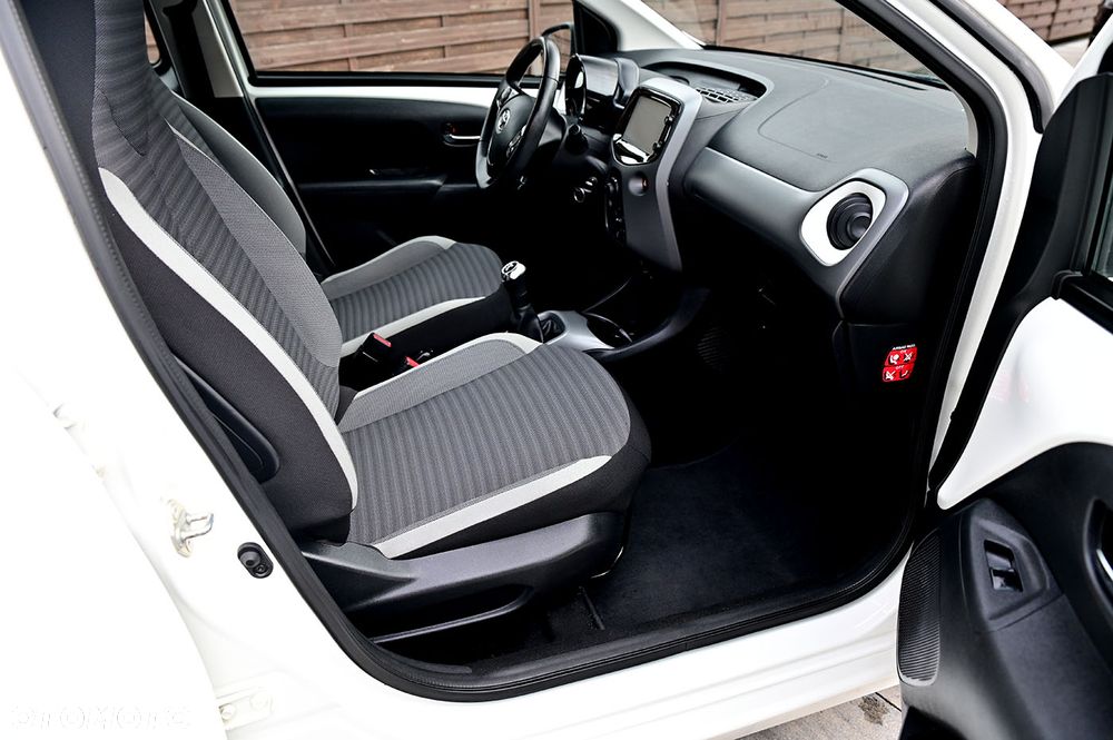 Toyota Aygo 1.0 VVT-i Color Edition - 22