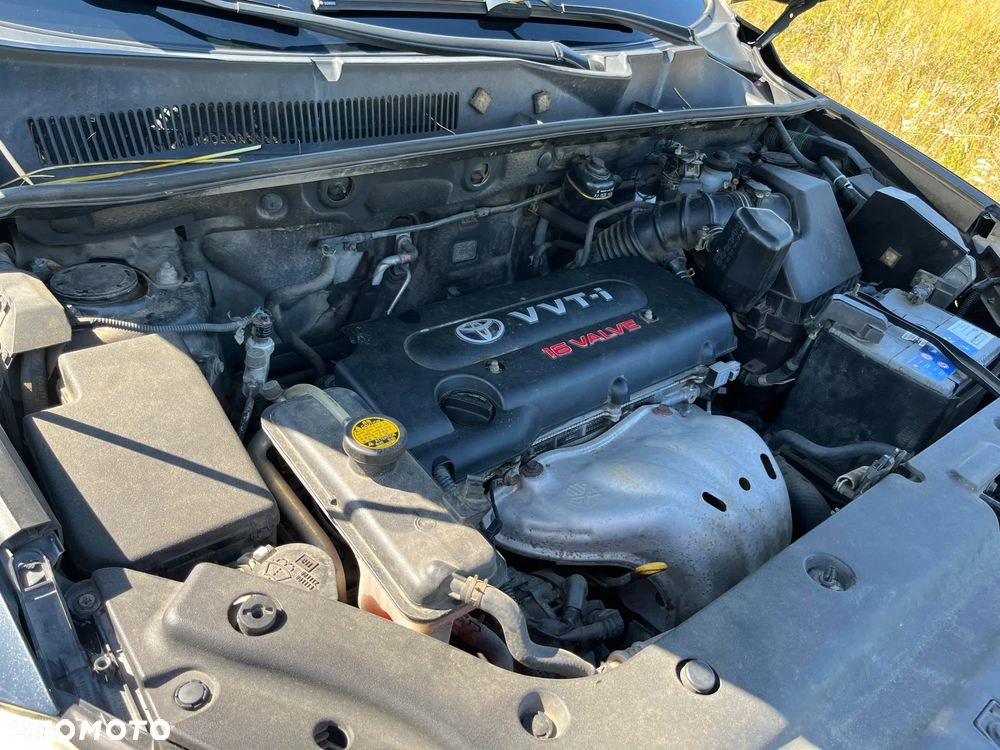 Toyota RAV4 - 32